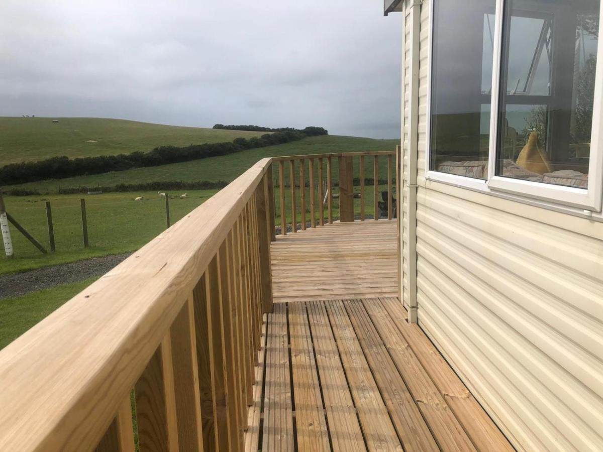 Captivating 2-Bed Static Caravan In Holyhead Llanfachraeth Buitenkant foto